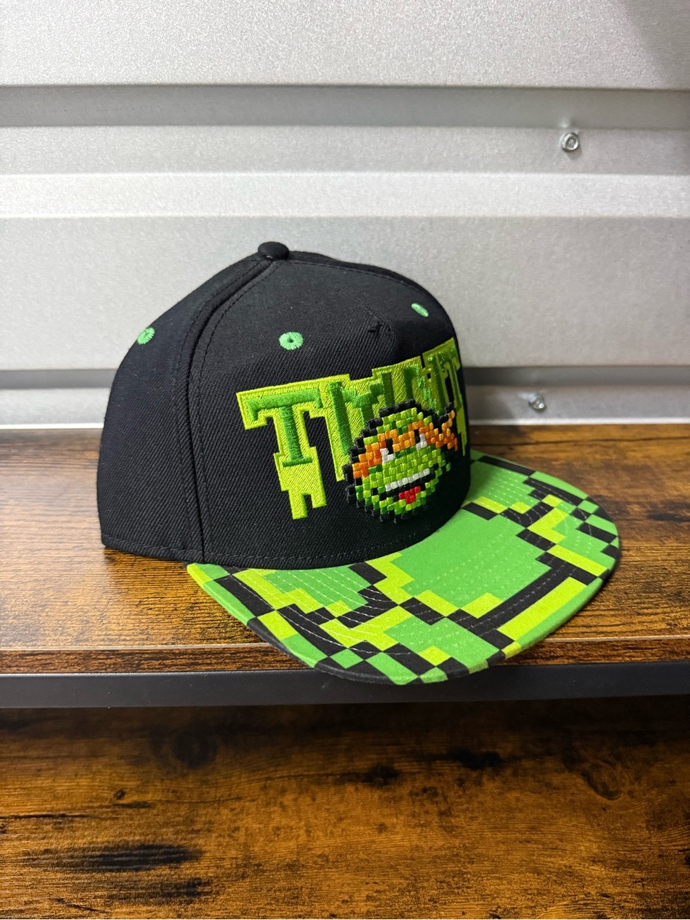 Nickelodeon TMNT Ninja Turtles Snapback Hat Adult Size Awesome Pixel Graphics